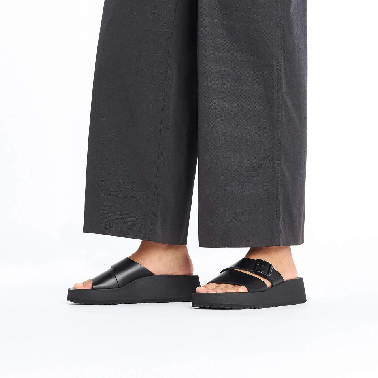 Almina | Leather | Black - Image 3