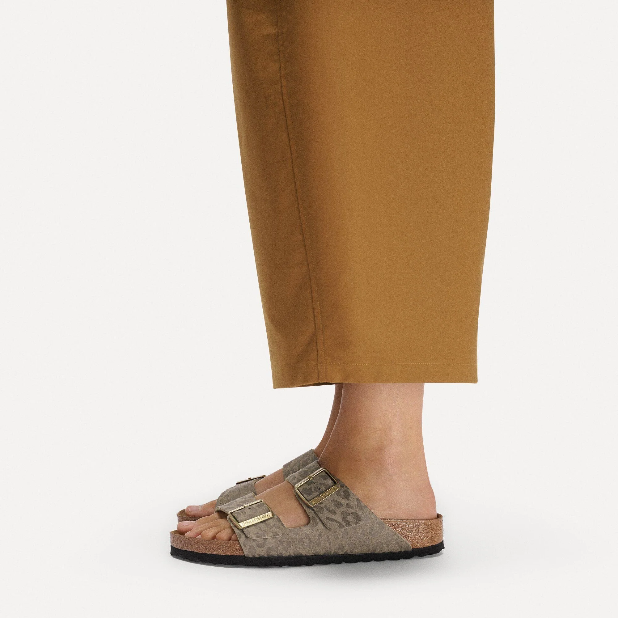 Arizona | Synthetics | Leo Grey Taupe - Image 3