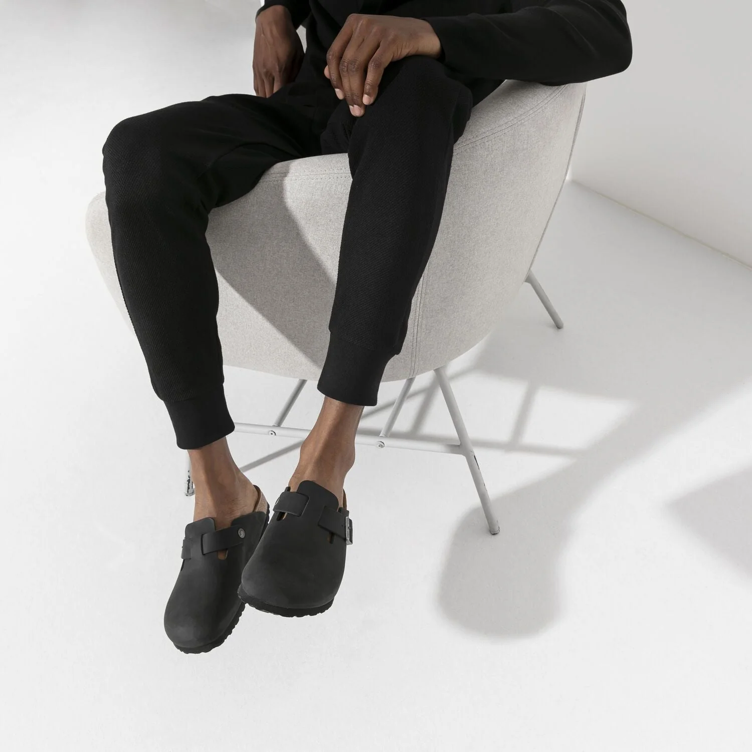 Boston | Oiled Leather | Black - Image 2