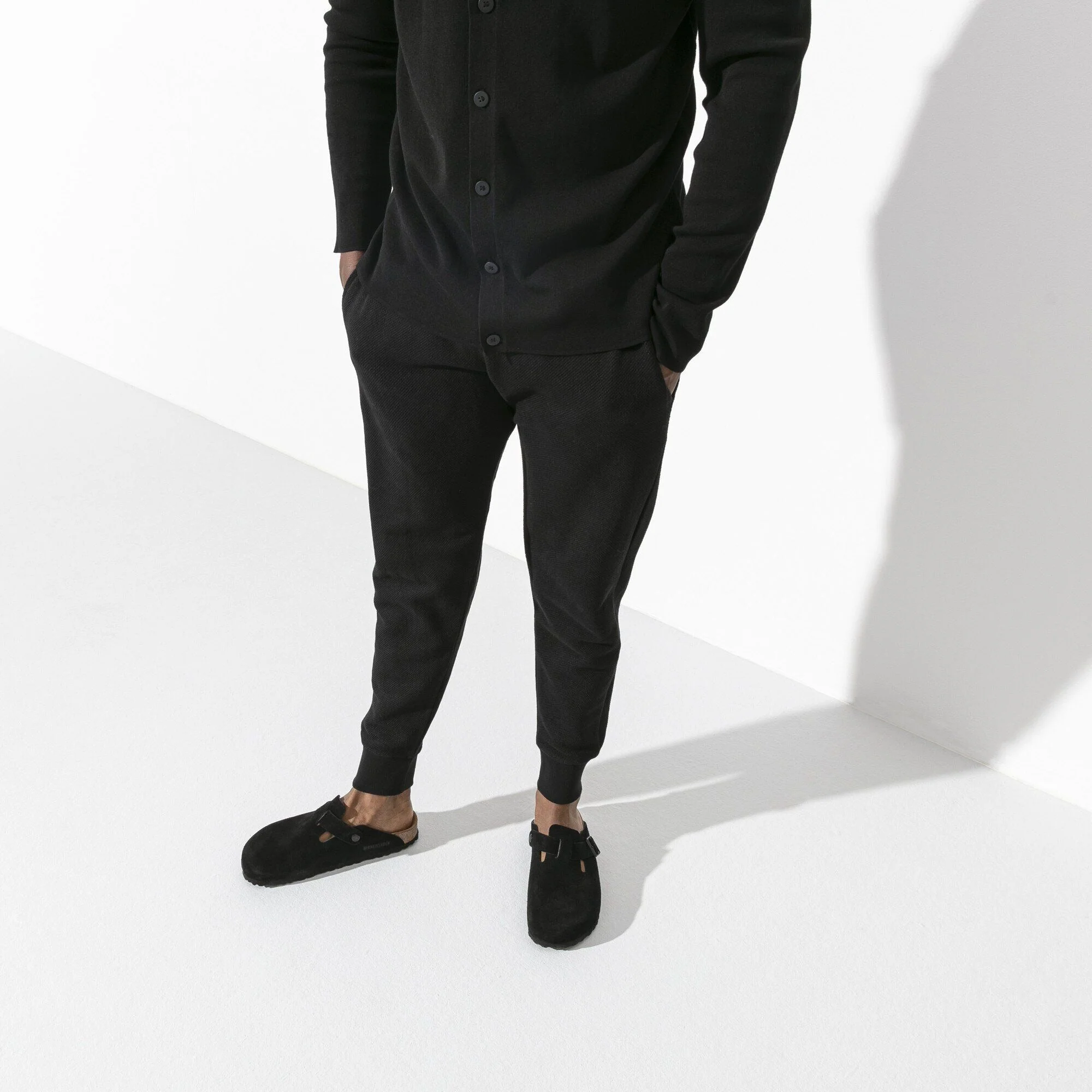 Boston | Soft Footbed | Suede | Black - Image 3