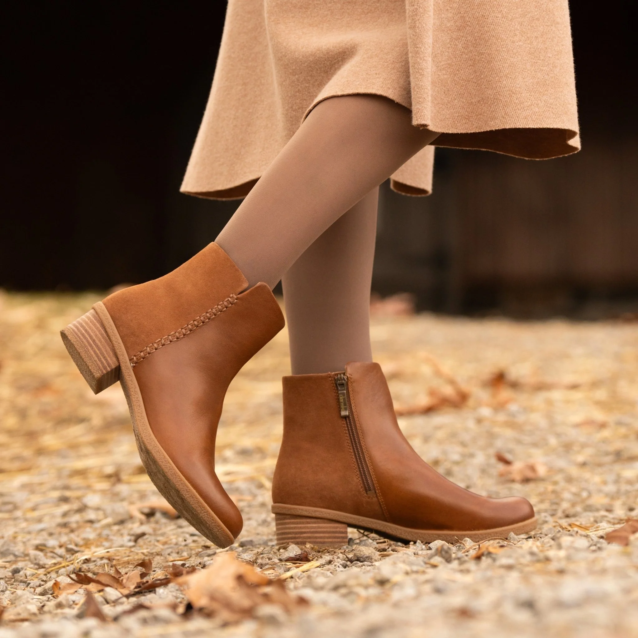 Denay | Waterproof | Suede/Milled | Saddle - Image 2