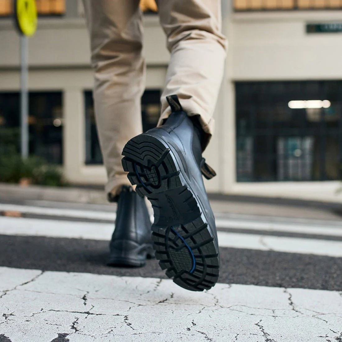 Lug Boot #2240 | Leather | Black - Image 3