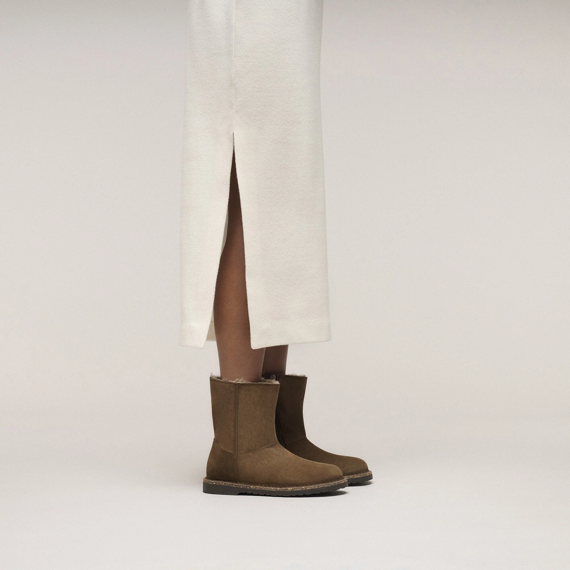 Uppsala Zip Shearling | Suede/Shearling | Dark Tea - Image 3