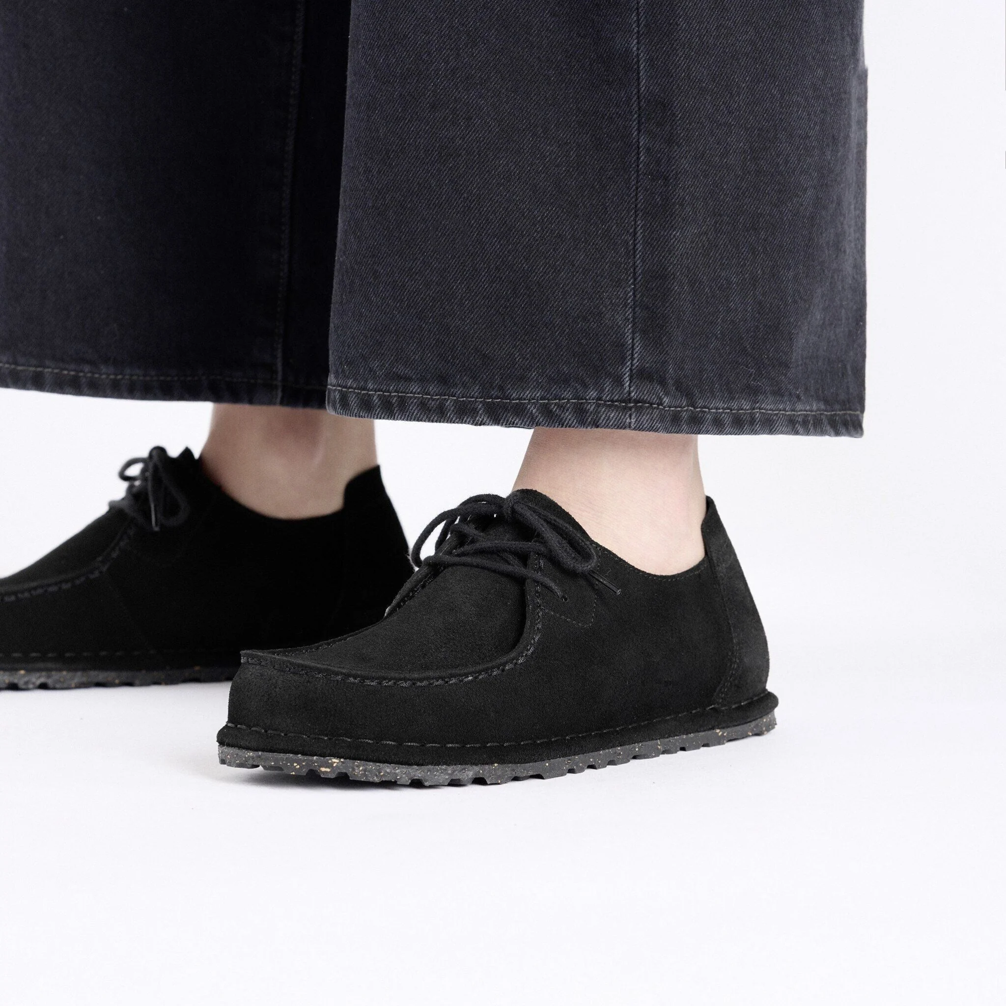 Utti Lace | Suede | Black - Image 2
