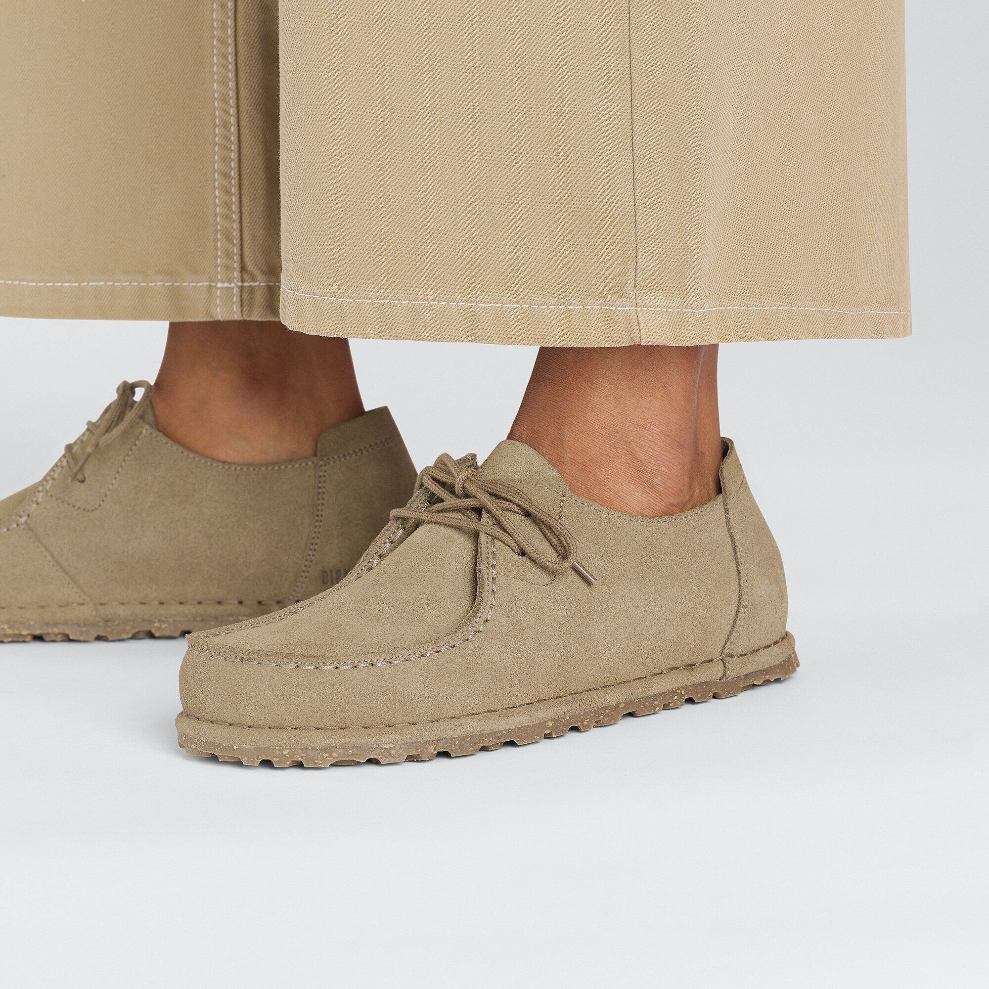 Utti Lace | Suede | Gray Taupe - Image 2