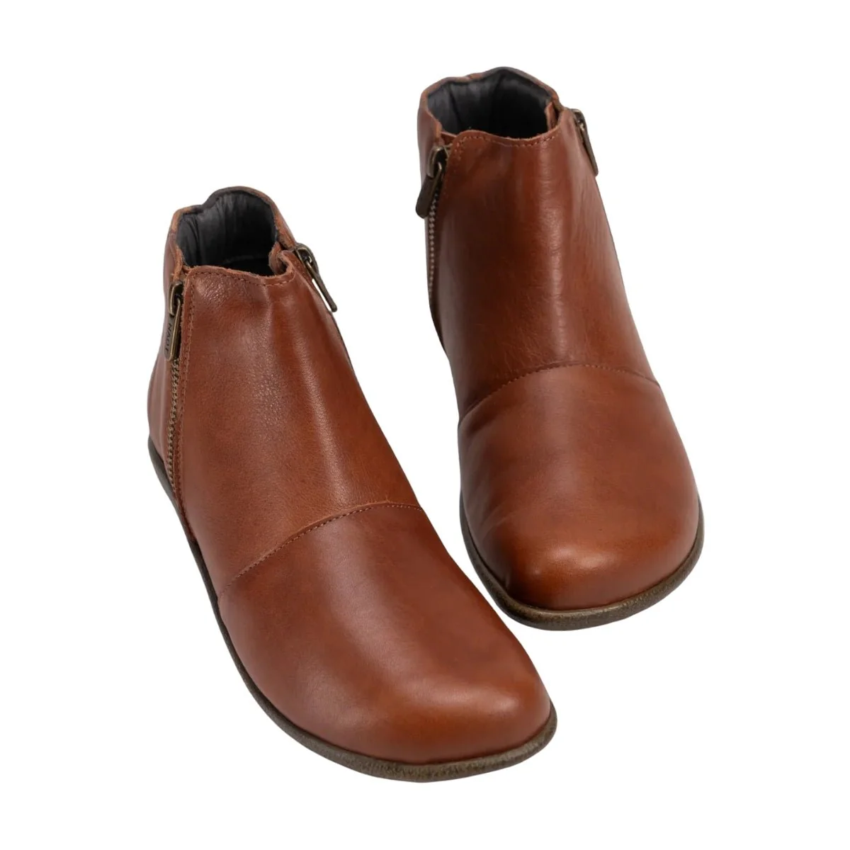 Wanaka | Leather | Soft Chestnut - Image 2