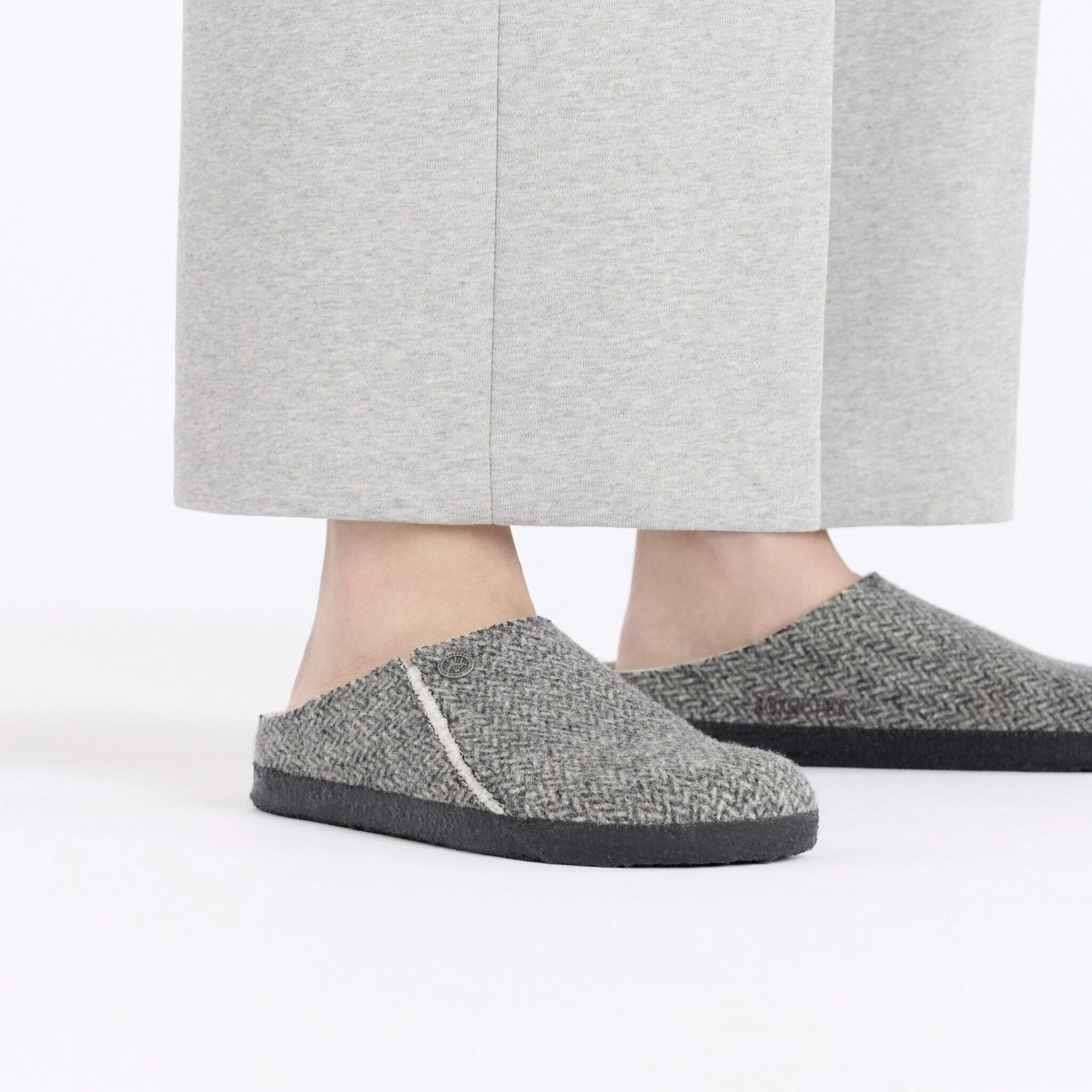 Zermatt Shearling | Wool/Felt | Herringbone Gray - Image 2